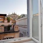Pantheon Family Romantic Suite