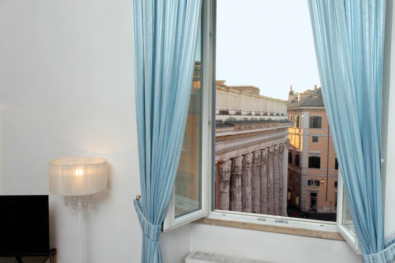 Pantheon Family Romantic Lejlighed Rom